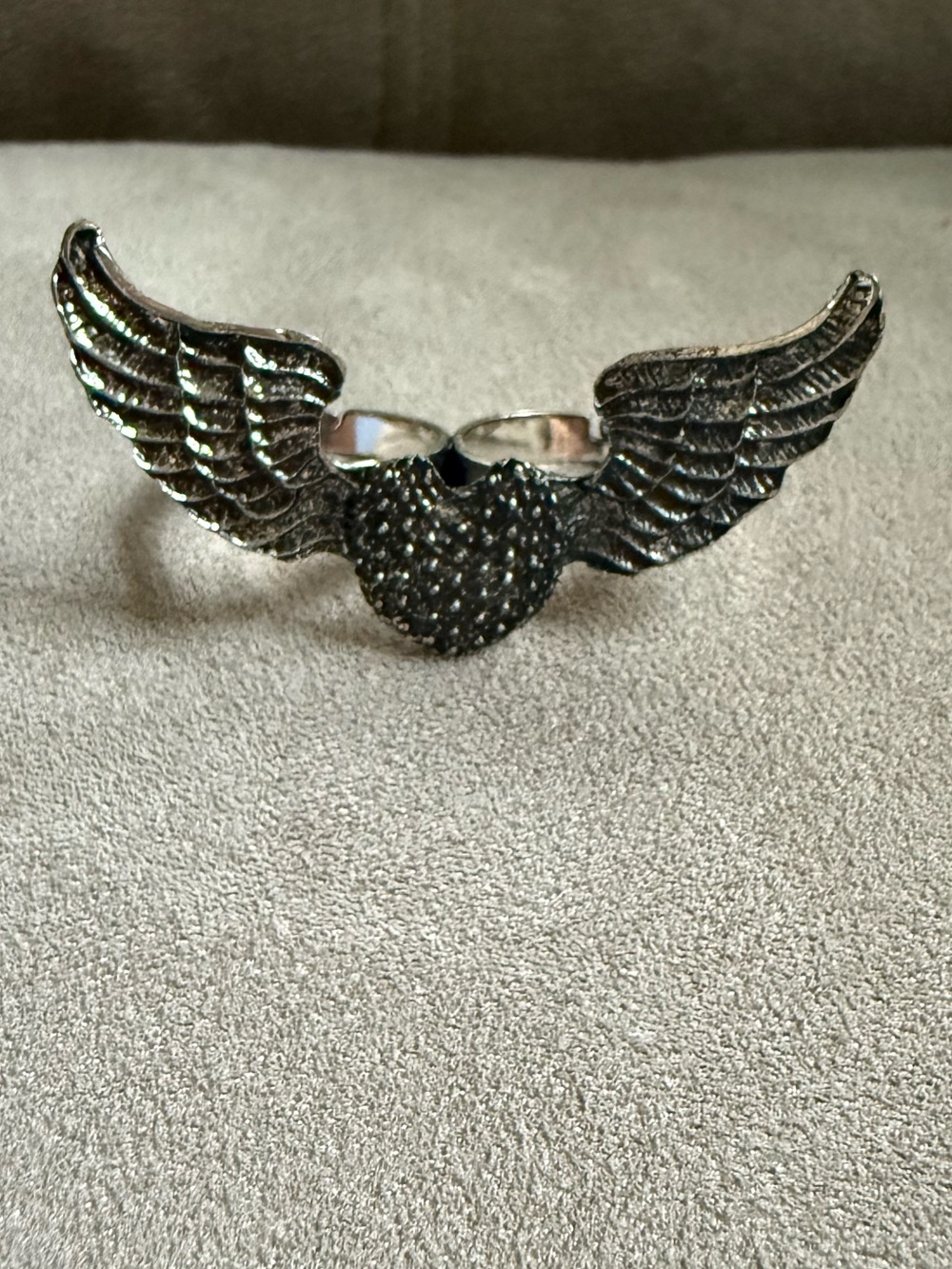 Vintage Y2K Silver Winged Heart double knuckle Ring - Black Accent